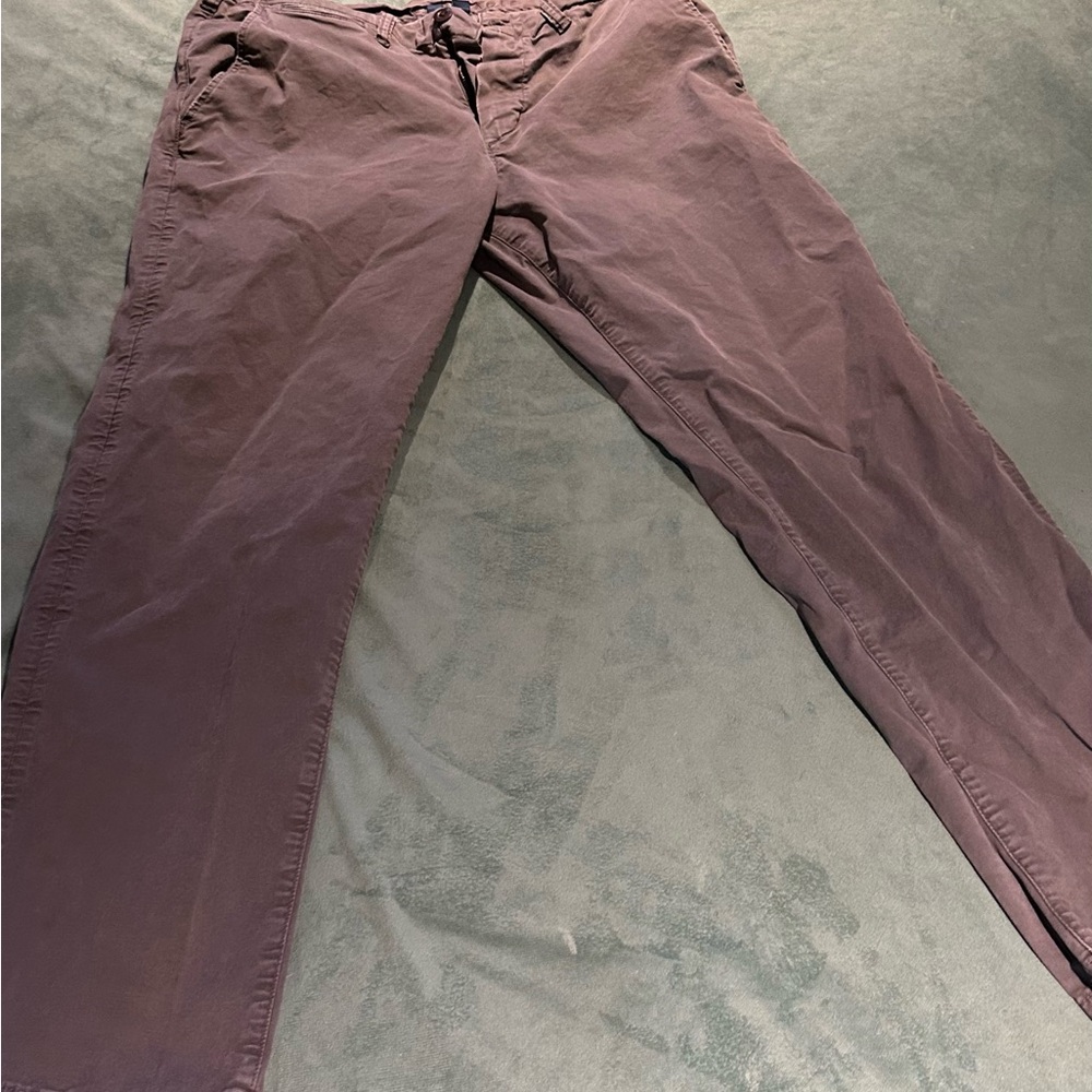 American Eagle Khaki